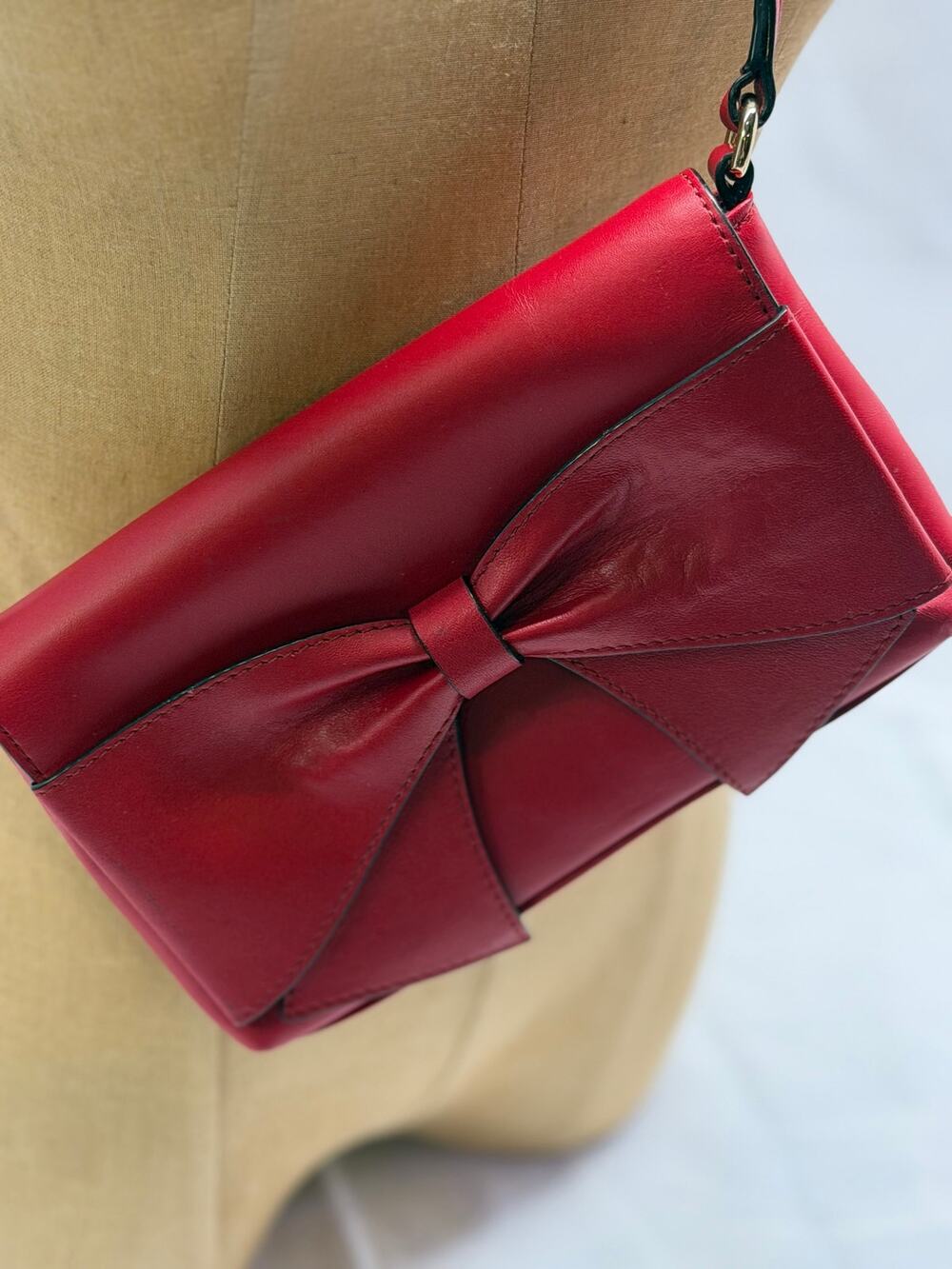 Kate Spade New York Red Bow Clutch – Leather Evening Bag –  New